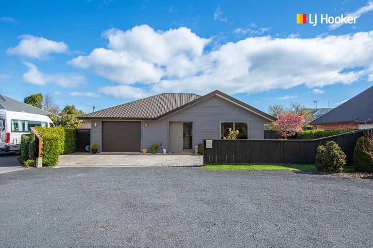 Photo of property in 58 Silverstream Drive, Mosgiel, 9024