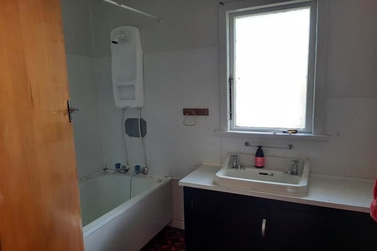 Photo of property in 55 Adamson Crescent, Glengarry, Invercargill, 9810