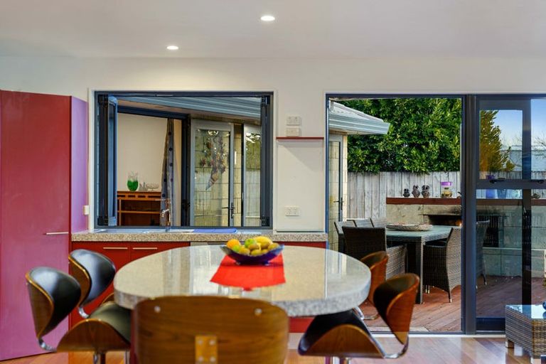 Photo of property in 901 State Highway 1, Te Horo, Otaki, 5581