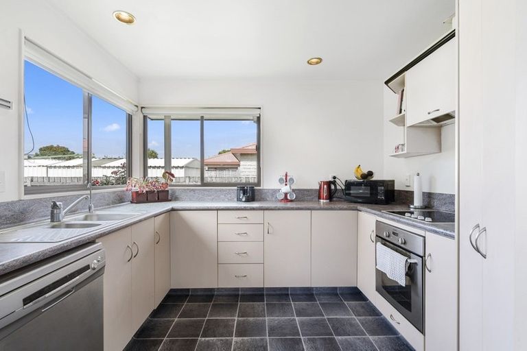 Photo of property in 26b Dixon Avenue, Hawera, 4610