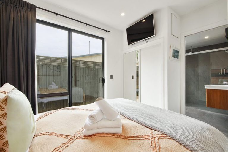 Photo of property in 90a Poulson Street, Addington, Christchurch, 8024