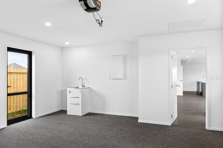 Photo of property in 32 Rubicon Place, Hei Hei, Christchurch, 8042