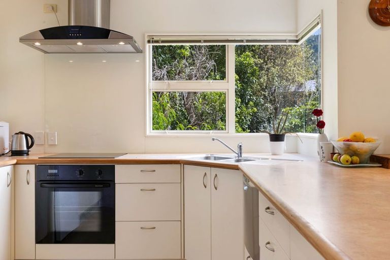 Photo of property in 31 Mccormicks Road, Whatamango Bay, Picton, 7281