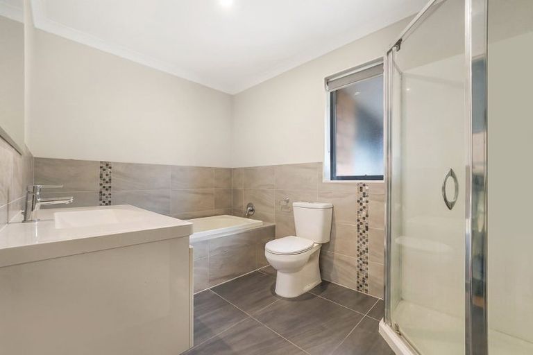 Photo of property in 5 Keven Road, Clarks Beach, Pukekohe, 2679