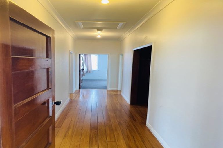 Photo of property in 73a Waiuta Street, Titahi Bay, Porirua, 5022