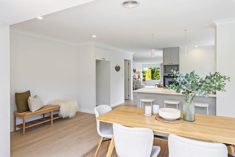 Photo of property in 13 Runanga Grove, Waikanae, 5036