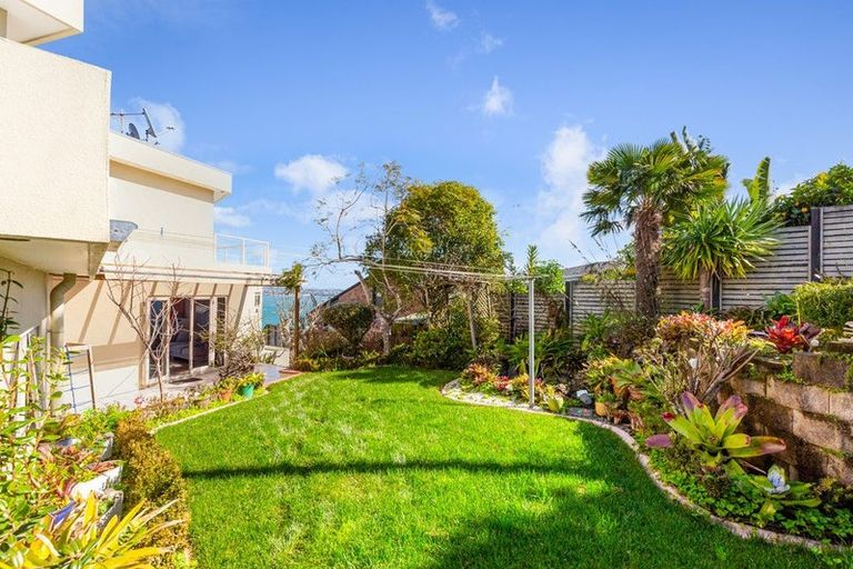 Photo of property in 9 Brigantine Drive, Beach Haven, Auckland, 0626