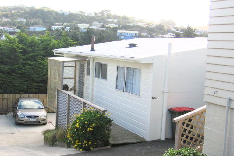 Photo of property in 13 Retter Street, Paparangi, Wellington, 6037