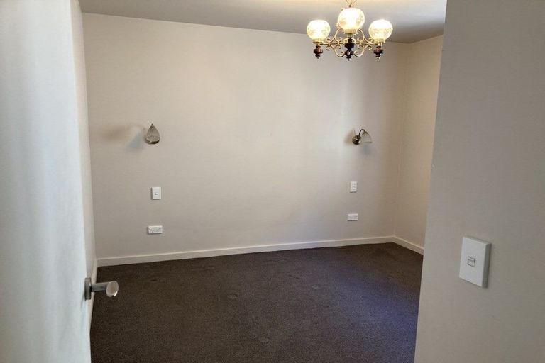 Photo of property in 31 Mcdonnell Road, Arrowtown, 9302