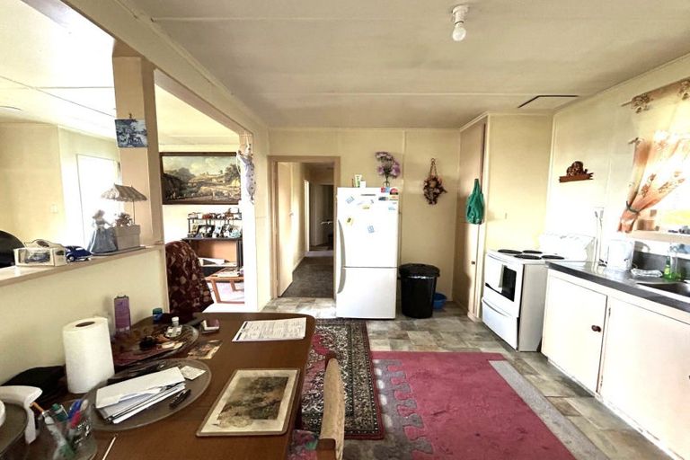 Photo of property in 3 Girvan Place, Tokoroa, 3420
