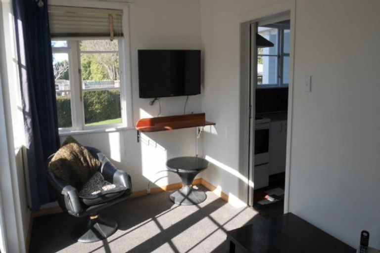 Photo of property in 4 Tara Street, Riccarton, Christchurch, 8041