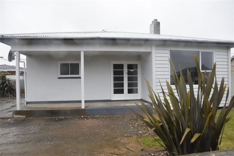 Photo of property in 32 Maitland Street, Strathern, Invercargill, 9812