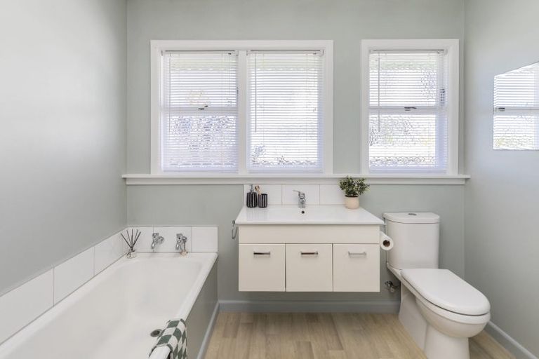 Photo of property in 9 Greenwood Close, Mairehau, Christchurch, 8013