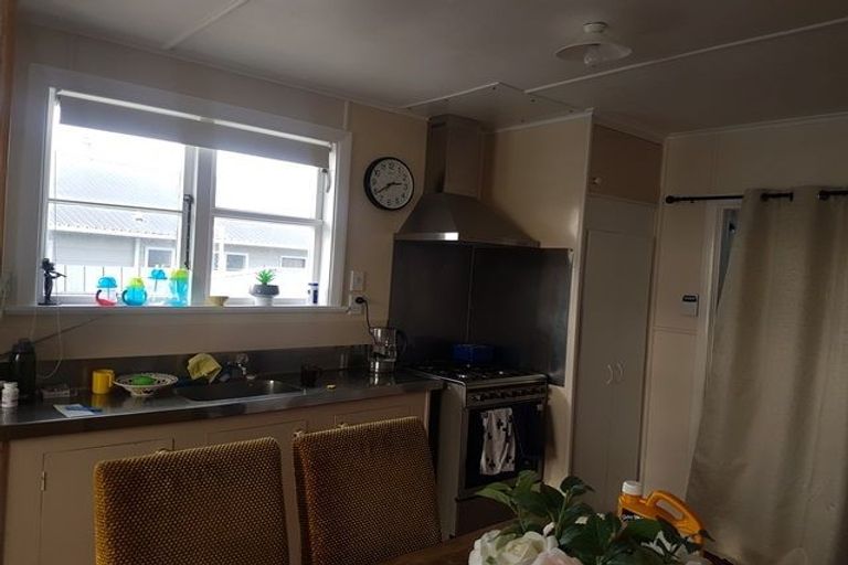 Photo of property in 1a Carey Street, Longburn, Palmerston North, 4412