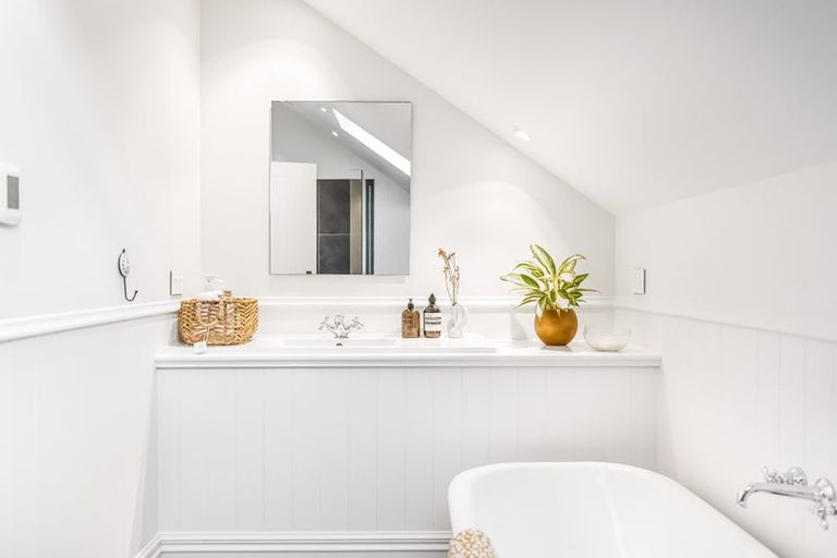 Photo of property in 65a Kowhai Road, Mairangi Bay, Auckland, 0630