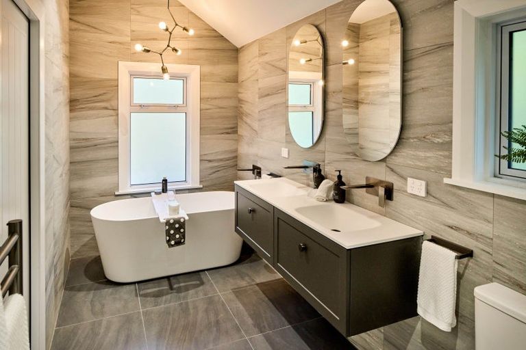 Photo of property in 83 Hatton Street, Karori, Wellington, 6012