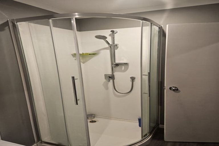 Photo of property in 3/167 Manuka Road, Bayview, Auckland, 0629