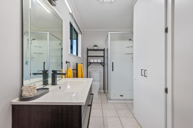 Photo of property in 90 Moana View Road, Waikawa, Picton, 7220