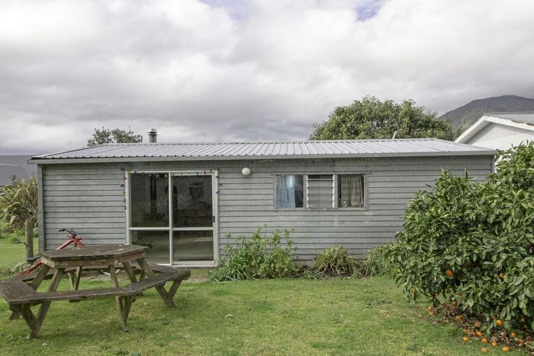 Photo of property in 154 Stanley Avenue, Te Aroha, 3320