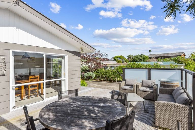 Photo of property in 13 Rangiatea Street, Paraparaumu Beach, Paraparaumu, 5032