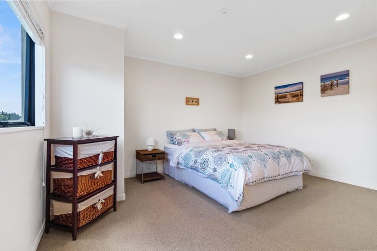 Photo of property in 6e The Dunes, Pauanui, Hikuai, 3579