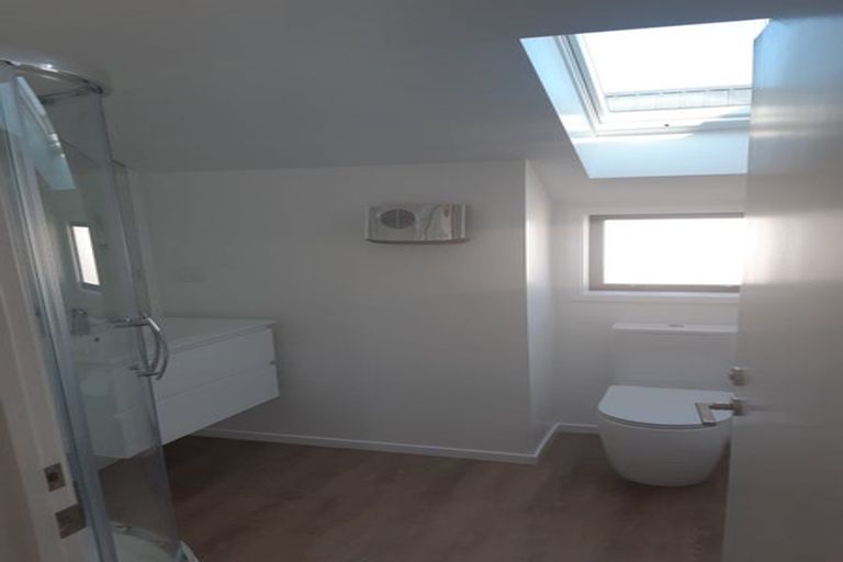 Photo of property in 6/45 Division Street, Riccarton, Christchurch, 8041