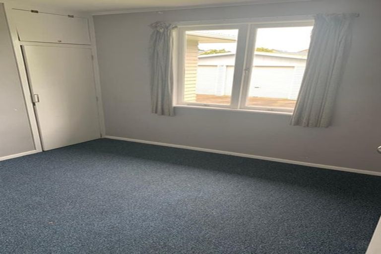 Photo of property in 109 Swanson Road, Henderson, Auckland, 0610