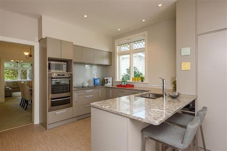 Photo of property in 14 Firth Terrace, Karori, Wellington, 6012