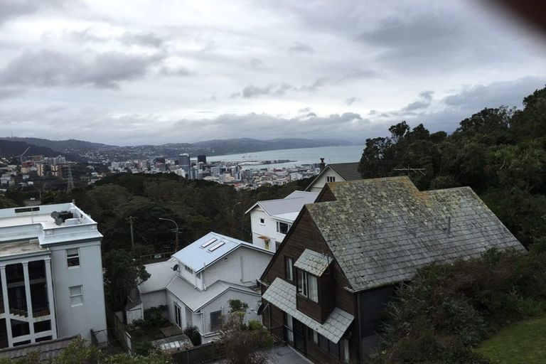 Photo of property in Manston Apartments, 3d/145 Ohiro Road, Brooklyn, Wellington, 6021