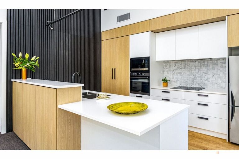 Photo of property in 1 Hislop Street, Geraldine, 7930