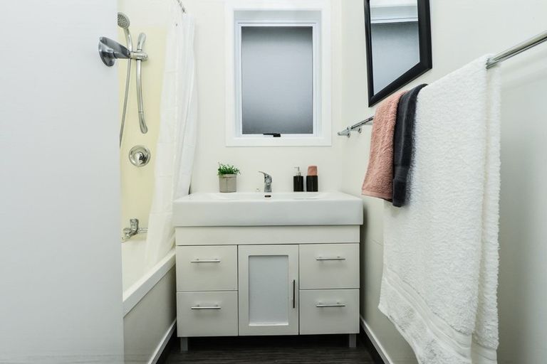 Photo of property in 20 Te Anau Place, Glenview, Hamilton, 3206