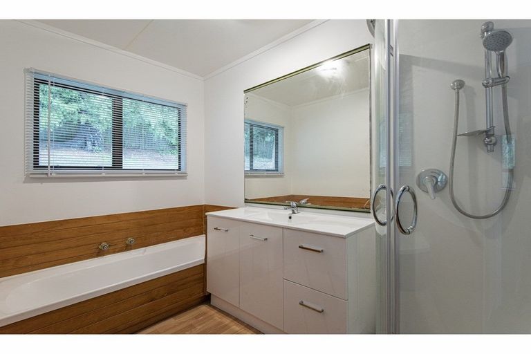 Photo of property in 76 Silverstream Road, Horahora, Whangarei, 0110