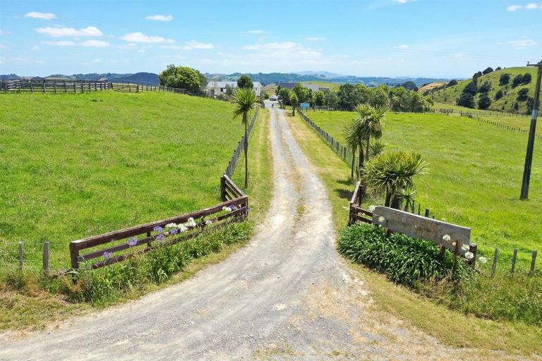Photo of property in 579 Ormiston Road, Ruakaka, Waipu, 0582