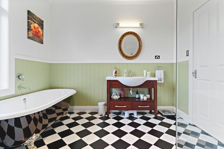 Photo of property in 40a Richmond Road, Carterton, 5713