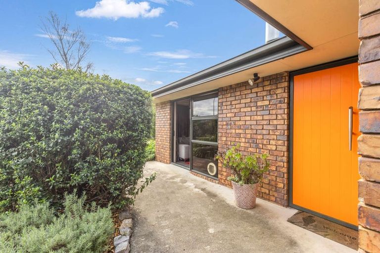 Photo of property in 1 Longfields Road, Brightwater, 7022