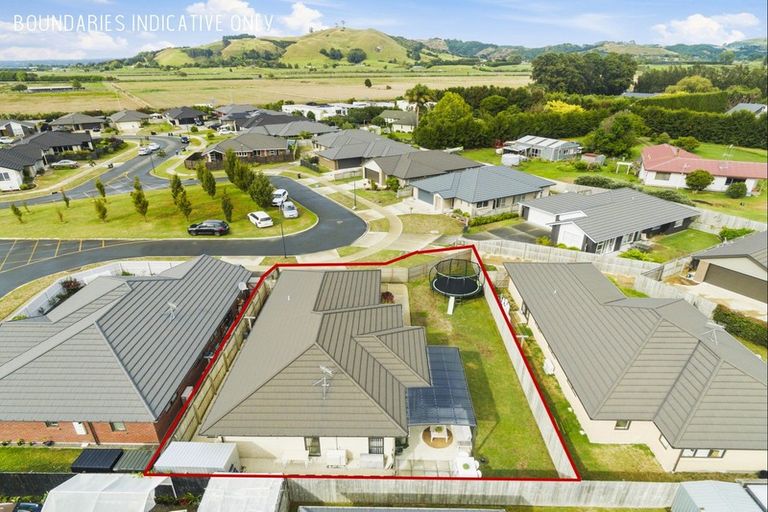 Photo of property in 49 Leet Crescent, Papamoa Beach, Papamoa, 3118