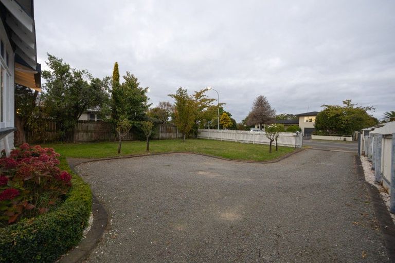 Photo of property in 43 College Street, Awapuni, Palmerston North, 4412