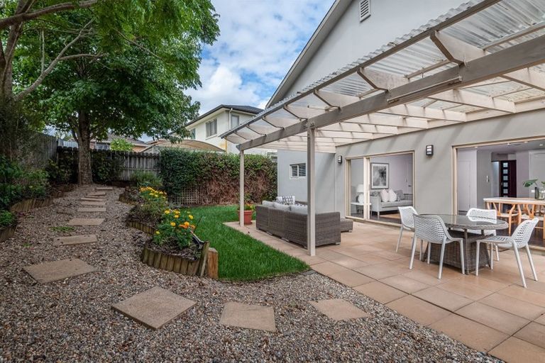 Photo of property in 27 Mahoney Drive, Albany, Auckland, 0632