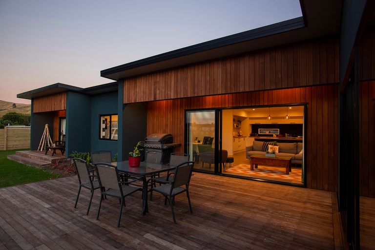 Photo of property in 8 Ferris Crescent, Wainui, Gisborne, 4010