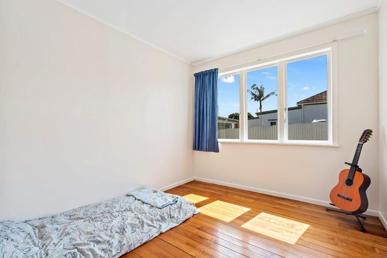 Photo of property in 52 Handforth Street, Onerahi, Whangarei, 0110