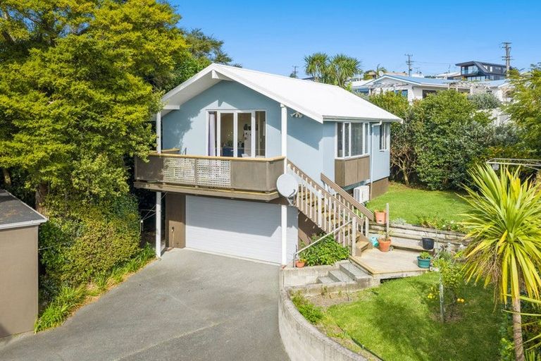 Photo of property in 17 Deerness Crescent, Algies Bay, Warkworth, 0920