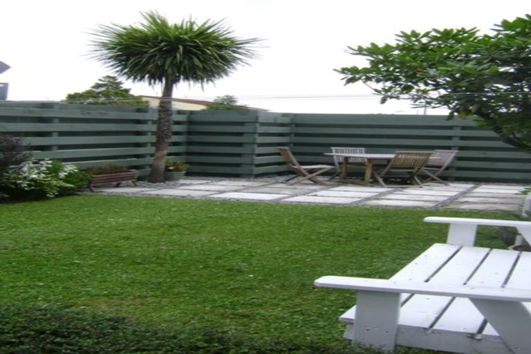 Photo of property in 1/14 Burdale Street, Riccarton, Christchurch, 8011