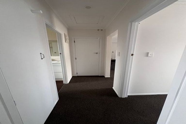 Photo of property in 2/32 Wentworth Avenue, Papatoetoe, Auckland, 2025