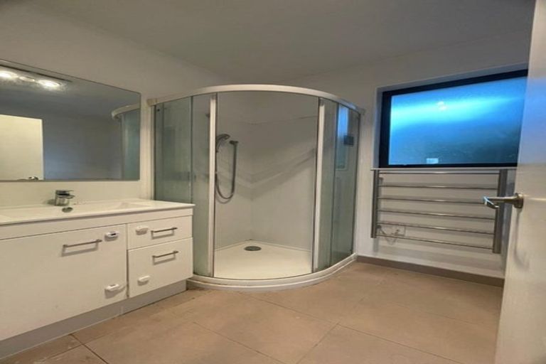 Photo of property in 11c Mangos Place, Pakuranga, Auckland, 2010