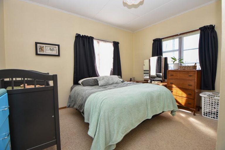 Photo of property in 259 High Street North, Carterton, 5713