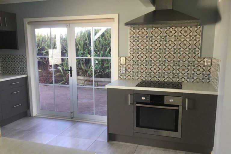 Photo of property in 1219 Papamoa Beach Road, Papamoa Beach, Papamoa, 3118