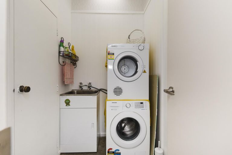 Photo of property in 893b Main Street, Roslyn, Palmerston North, 4414