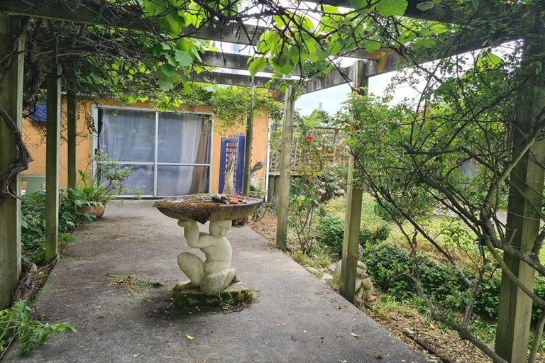 Photo of property in 54 East Street, Greytown, 5712