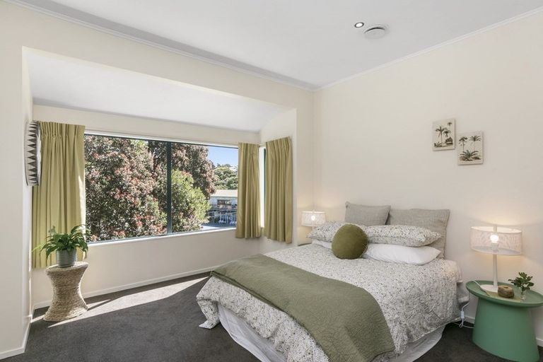 Photo of property in 62 Delhi Crescent, Khandallah, Wellington, 6035