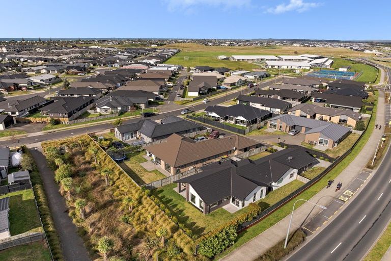 Photo of property in 40 Farrier Street, Papamoa, 3118